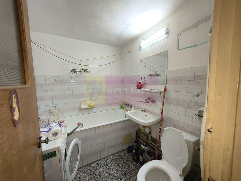 Apartament 3 camere construit 1986 Pret Foarte Bun Colentina- M.Bacila